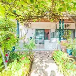 Family 2 * Corfu (city)